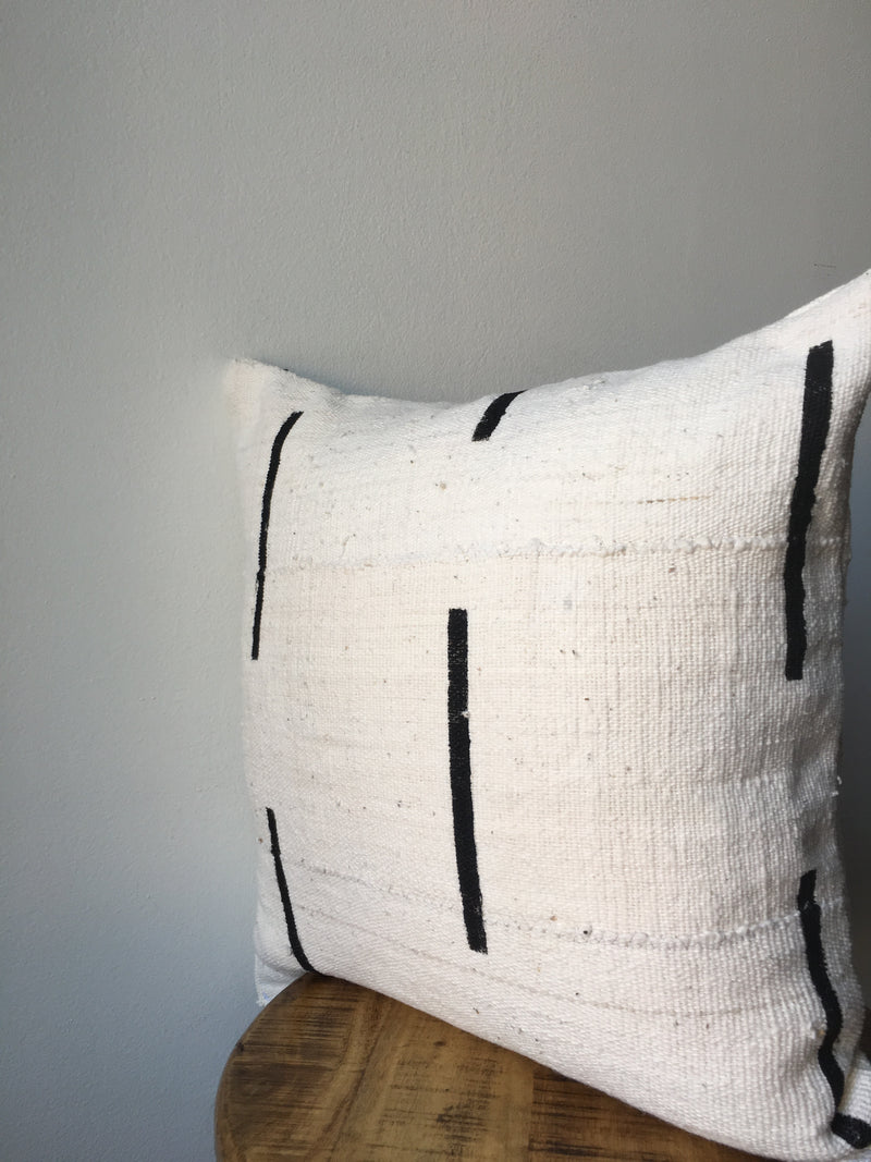 DASHED LINE MUDCLOTH PILLOW COVER