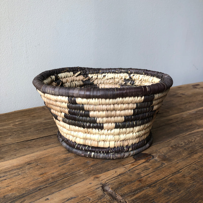 African Bowl Basket Plant Holder Pot