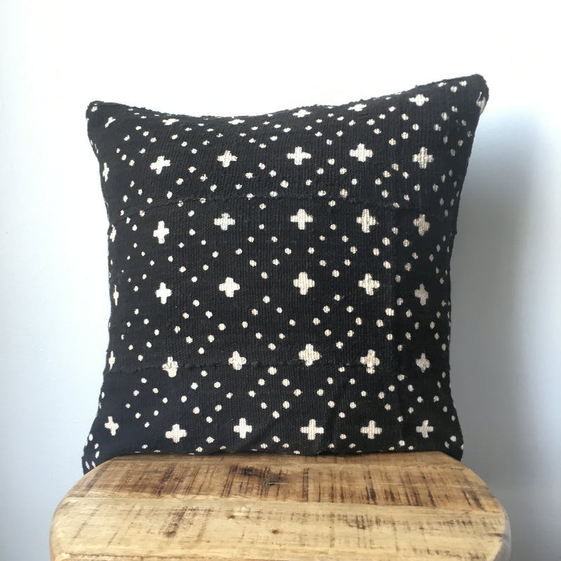 BLACK CROSS & DOTS MUDCLOTH Pillow Cover