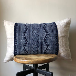 HMONG ON WHITE MUDCLOTH Pillow Cover