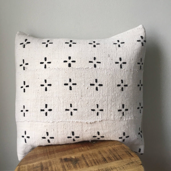 DASHED CROSS MUDCLOTH Pillow Cover