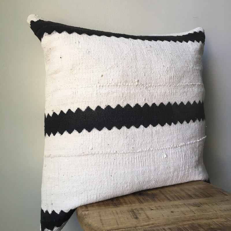 ZIGZAG Pillow Cover